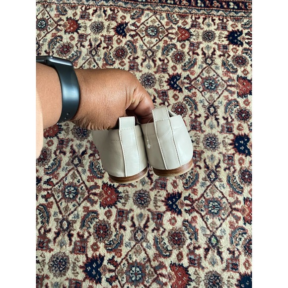 Time and Tru White Faux Leather Slip-On Square Toe Flats Size 11 Wide Width New - Picture 4 of 5